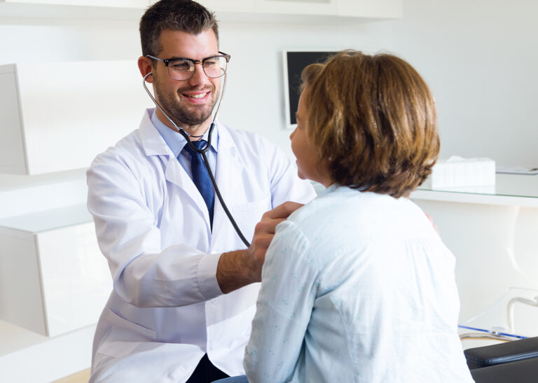 Infectologista: quando consultar esse profissional?